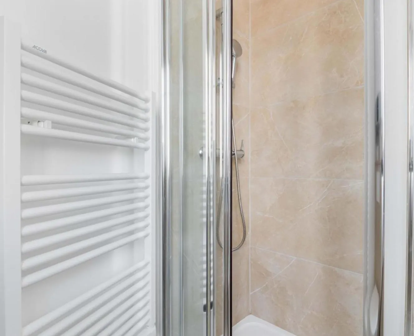 2 Pieces Refait Neuf Metro Jaures - 19 - 4p - Flat-guest Apartamento *